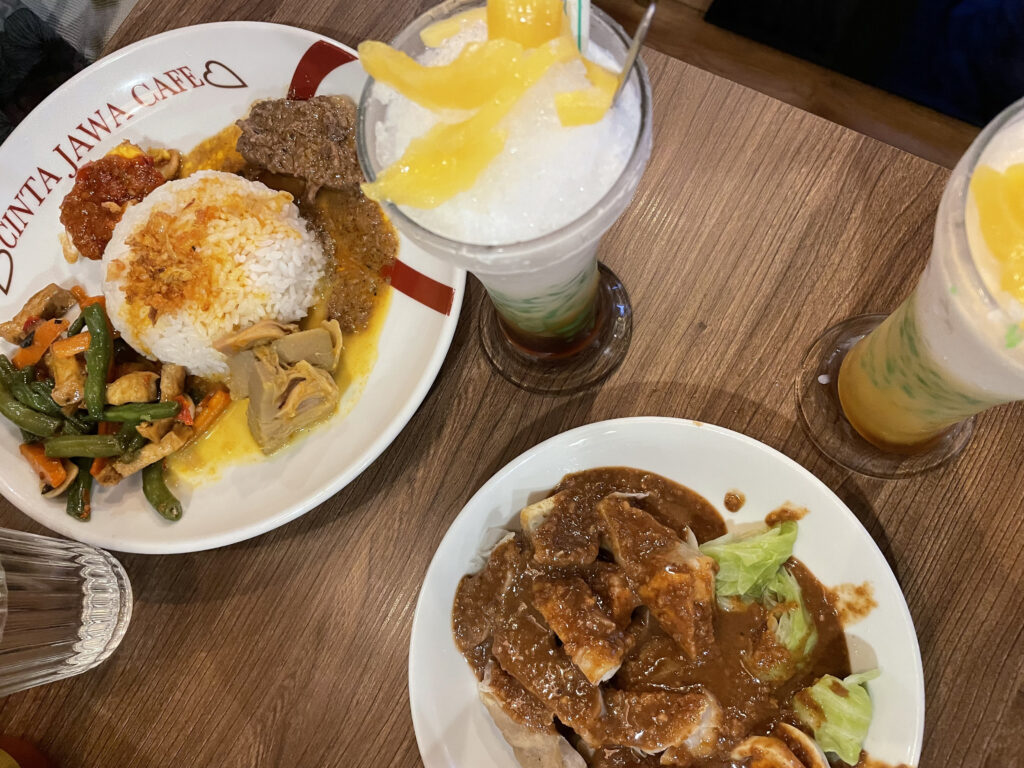 Cinta Jawa Cafe di Shibuya